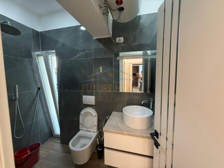 Tirane, jepet me qera apartament 1+1+Ballkon Kati 6, 48 m² 600 € (Rruga Hoxha Tahsim AREA45943)