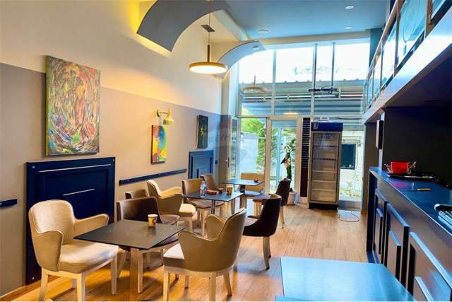 Tirane, jepet me qera lokal 100 m² 400 Euro (Mihal Grameno)