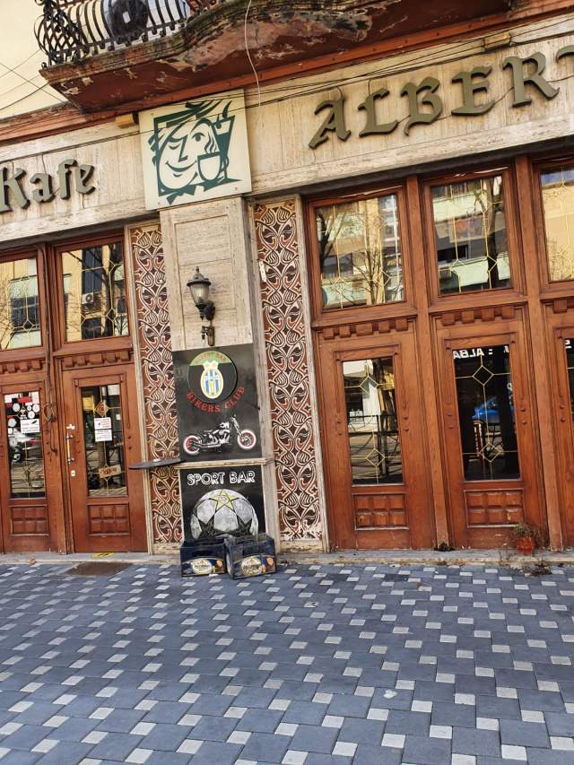 Tirane, jepet me qera dyqan Kati 0, 86 m² 1.500 Euro (rruga e Durresit)