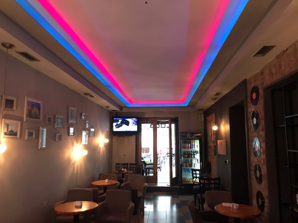 Tirane, shitet lokal , 98 m² 300.000 € (Bulevardi Gjergj Fishta Tirane)