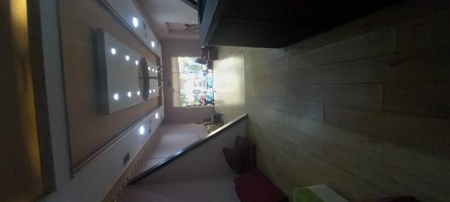 Tirane, jap me qera lokal Kati 0, 270 m² 1.200 Euro (medar shtylla)