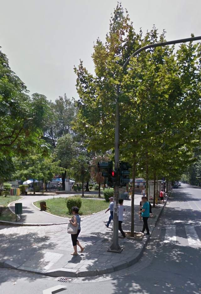 Tirane, jepet me qera lokal Kati 1, 165 m² 2.000 Euro (Bulevardi Gjergj Fishta)
