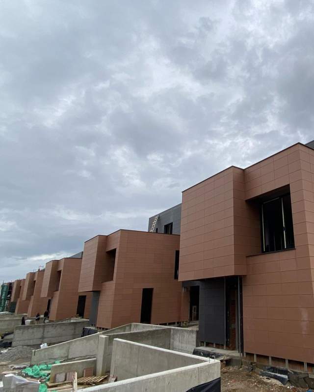Tirane, shes Vile 3+1+BLK Kati 1, 359 m² 750.000 Euro (RRUGA BERNOCA)