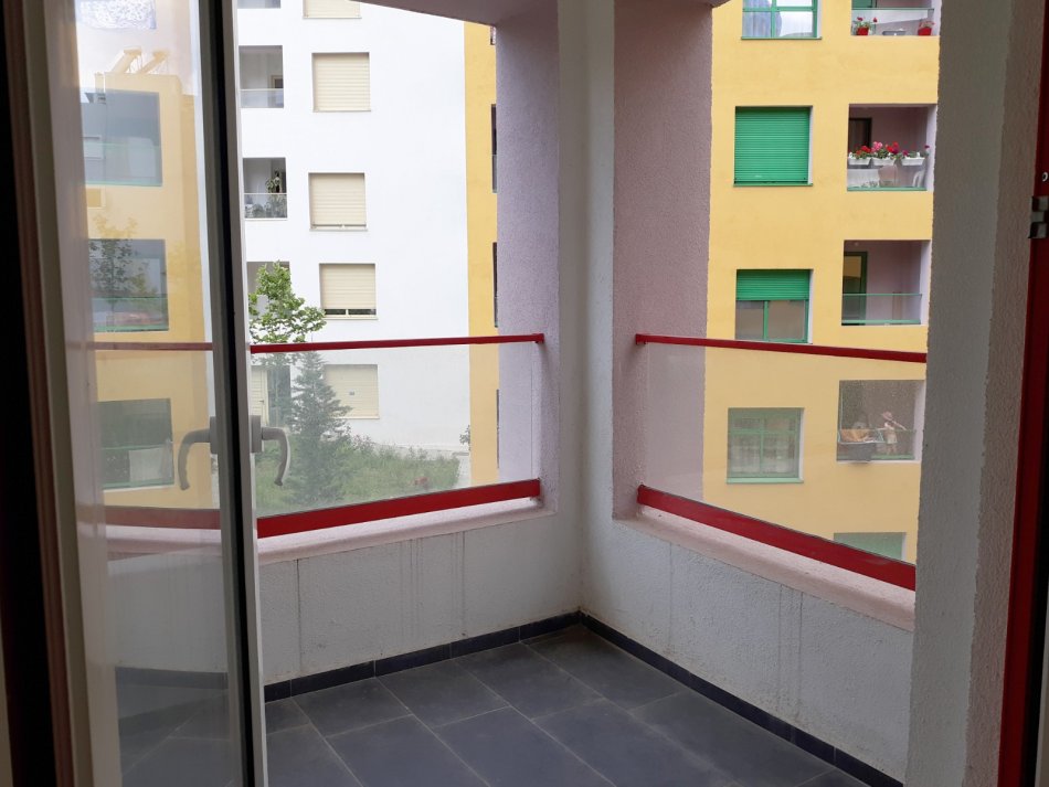 Tirane, shitet apartament 1+1+Ballkon Kati 3, 67 m² 90.000 € (Mangalem 21)