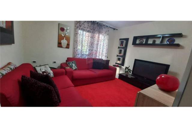 Tirane, jepet me qera apartament 2+1+BLK Kati 2, 78 m² 50.000 Euro (Grigor Heba)