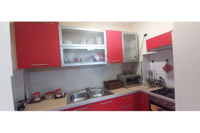 Tirane, jepet me qera apartament 2+1+BLK Kati 2, 78 m² 50.000 Euro (Grigor Heba)
