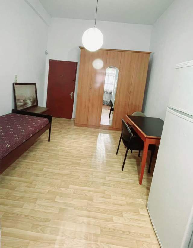 Tirane, jepet me qera apartament 1+1 Kati 2, 39 m² 220 Euro (Ferit Xhajko)