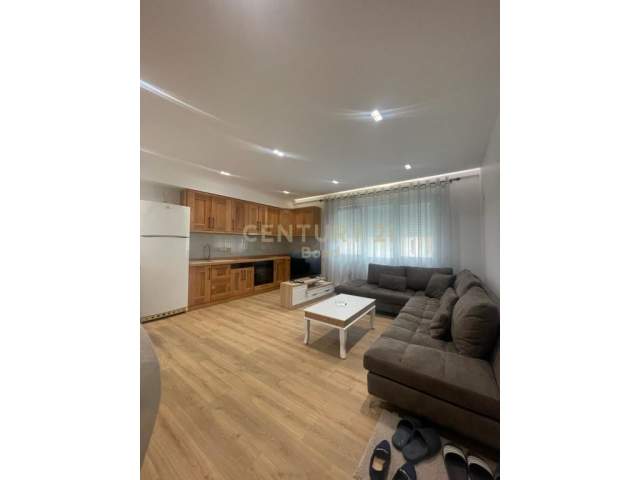 Tirane, jepet me qera 1+1+BLK Kati 2, 550 Euro