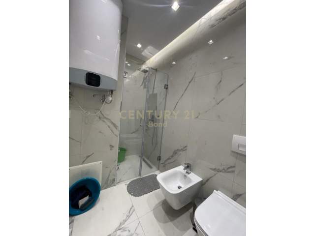 Tirane, jepet me qera 1+1+BLK Kati 2, 550 Euro
