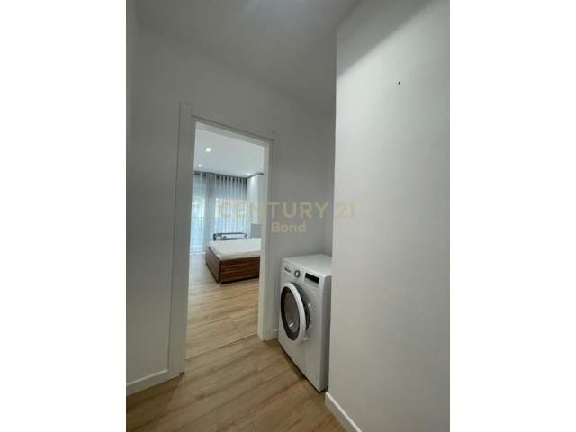 Tirane, jepet me qera 1+1+BLK Kati 2, 550 Euro