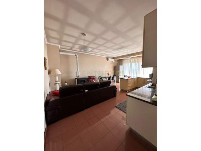 Shkoder, shitet apartament 1+1+BLK Kati 10, 75 m² 56.000 Euro (Dërgut)