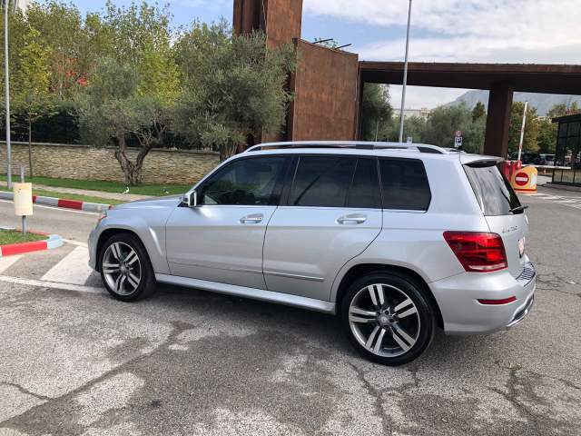 Tirane, shes xhip GLK 250 DIESEL BLUTEC AMG LOOK FULL OPTI Viti 2014,