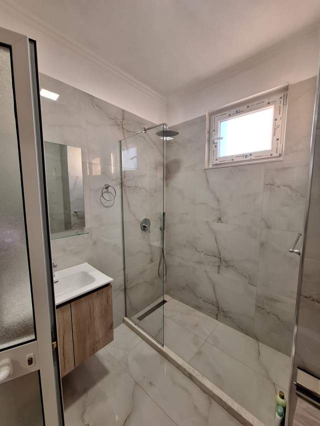 Tirane, jepet me qera garsonier 1+1 Kati 5, 25 m² 350 Euro (Muhamet Gjollesha)