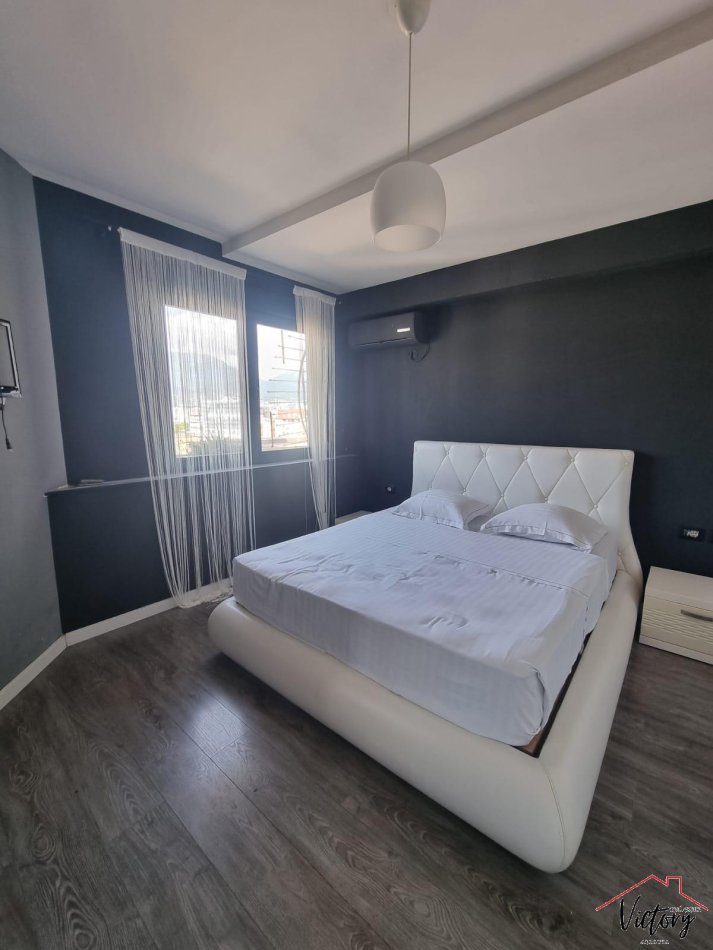 Tirane, shitet apartament 2+1 Kati 9, 95 m² 190.000 € 