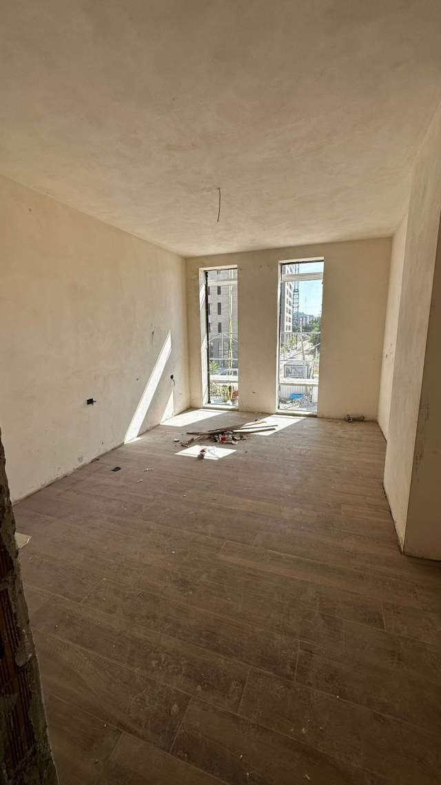 Tirane, shitet apartament 2+1+BLK Kati 2, 116 m² 155.000 Euro (Ish Fusha Aviacionit)