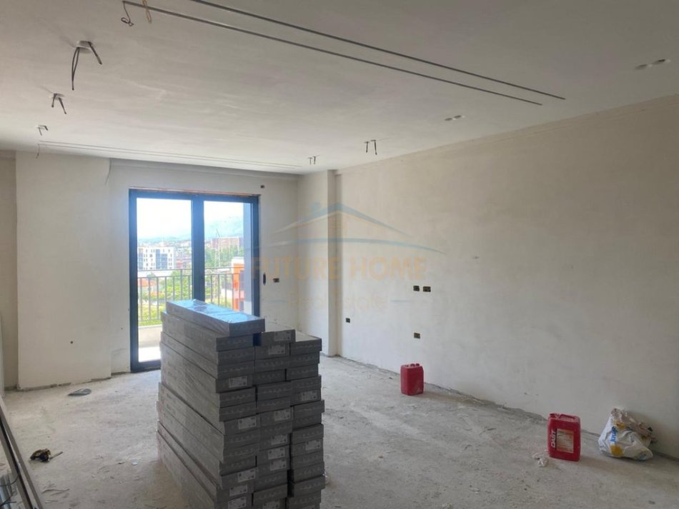 0683487469  Tirane, shitet apartament 2+1+Ballkon Kati 6, 108 m² 226.850 € (Rruga Jordan Misja)