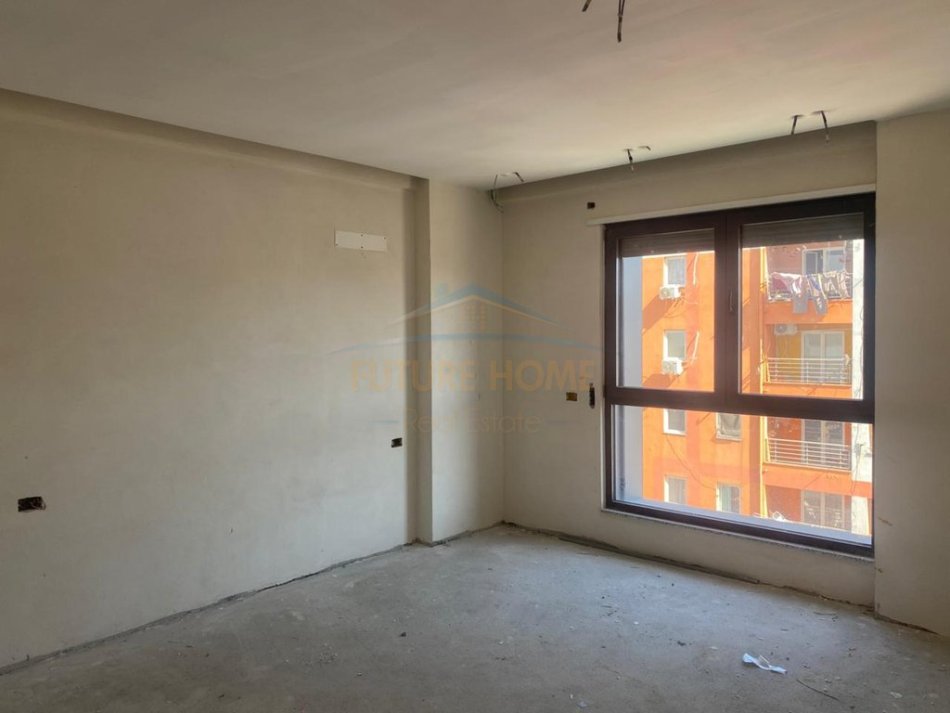 0683487469  Tirane, shitet apartament 2+1+Ballkon Kati 6, 108 m² 226.850 € (Rruga Jordan Misja)