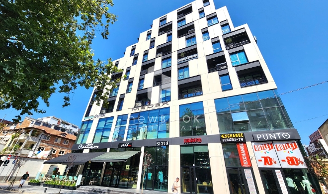 Me Qira: Ambient Biznesi  (151m2)| Buze Rruge - 📍Myslym Shyri , me Fasade Xhami & Pamje nga Rr. Kryesore ( 2950€/muaj Neto ) | K.2  📌 PERSHTATET NE BAZE KLIENTIT**