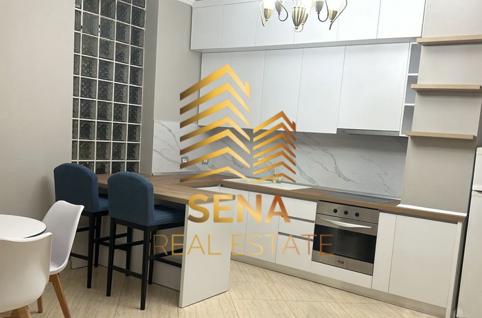 Tirane, jepet me qera apartament 1+1 Kati 5, 66 m² 600 € (Rruga Elbasanit)