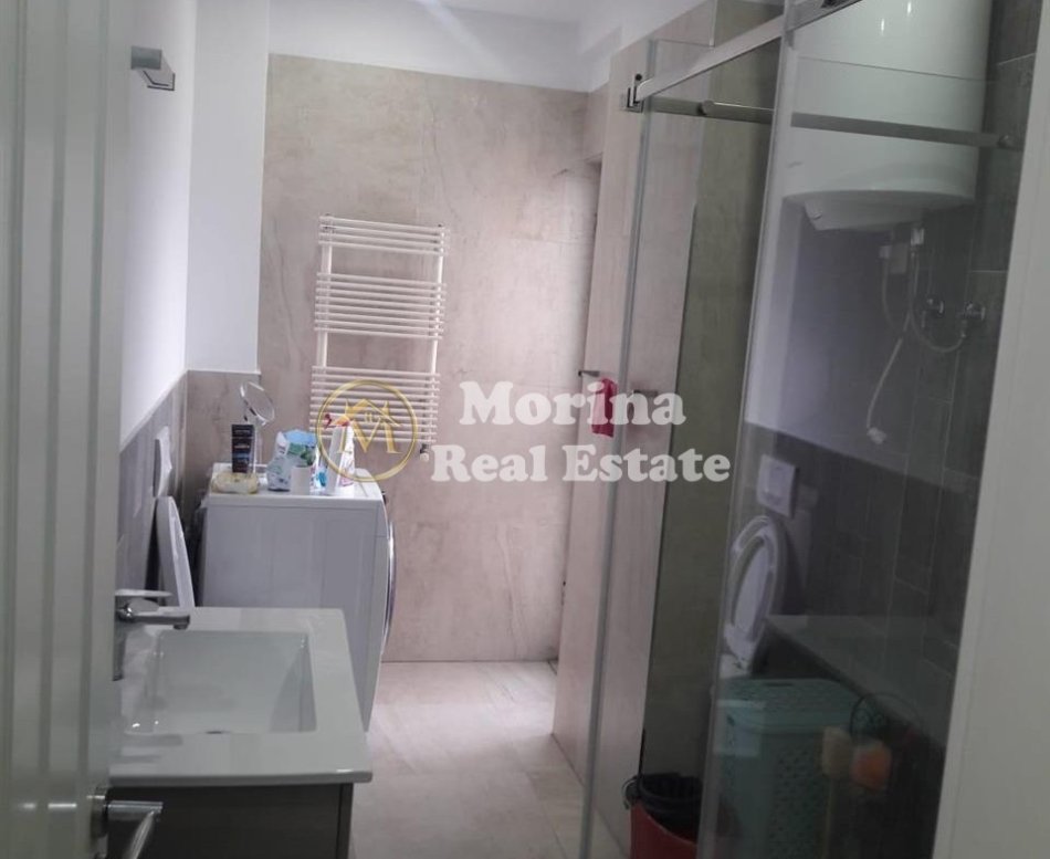 Tirane, jepet me qera apartament 2+1 Kati 6, 120 m² 1000 € (Selvia)