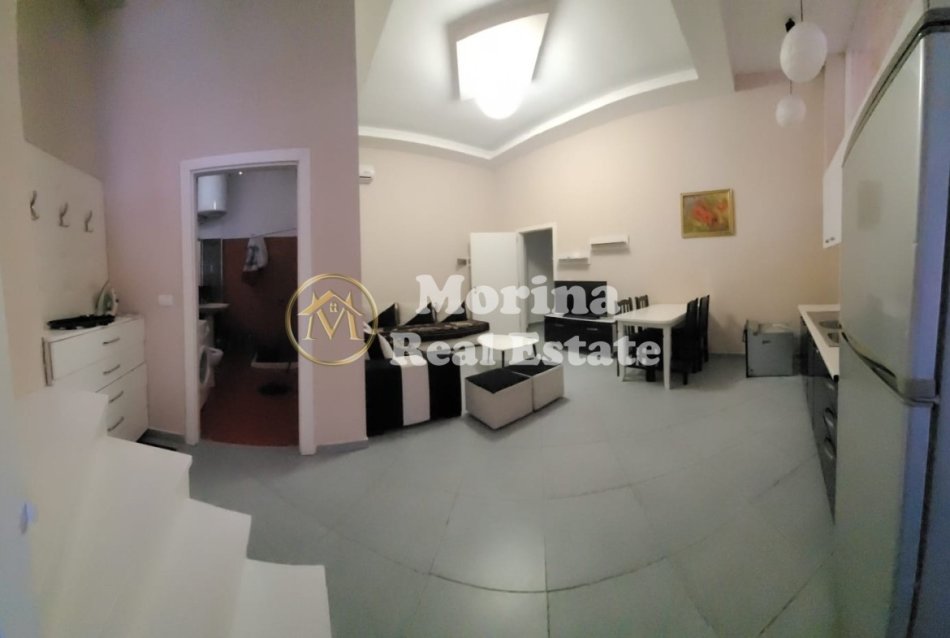 Tirane, jepet me qera apartament duplex 2+1 Kati 2, 75 m² 300 € (Duplex/Fresk)