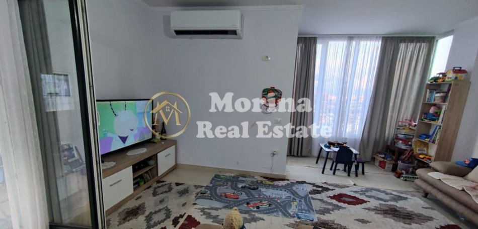 Tirane, shitet apartament 3+1 Kati 1, 130 m² 150.000 € (Rruga Besim Alla)