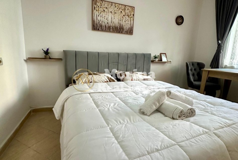 Tirane, jepet me qera garsonier Kati 1, 45 m² 400 € (Ali Demi)
