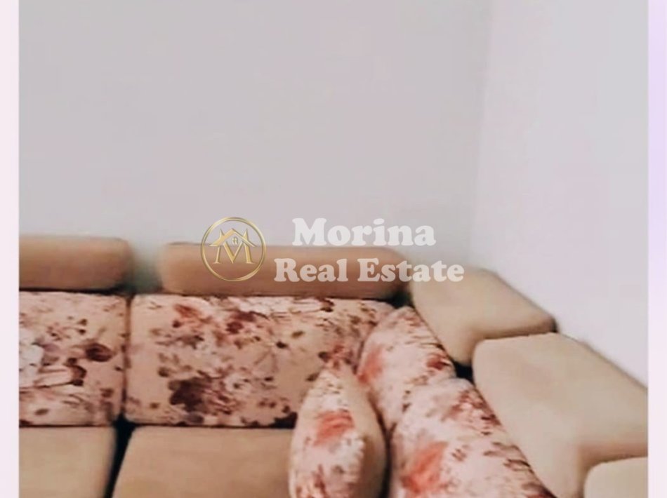 Tirane, jepet me qera shtepi 2+1 Kati 2, 126 m² 500 € (Astir /Sheshi Shqiponja)