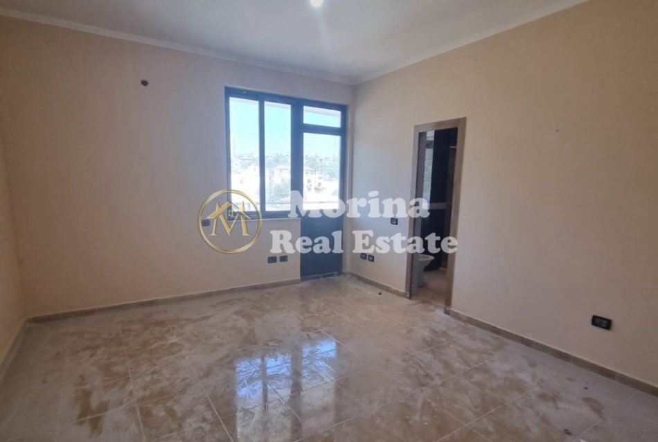 Durres, shitet apartament 4+1 Kati 7, 257 m² 600.000 € (Qender/Durres)