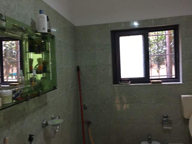 Tirane, shitet shtepi 2 Katshe Kati 2, 280 m² 225.000 Euro (Rruga Njazi Meka Tirane)