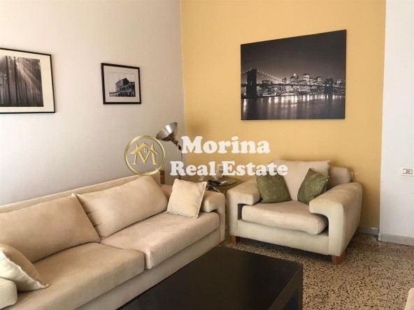 Tirane, jepet me qera apartament 3+1 Kati 3, 154 m² 800 € (Qender)