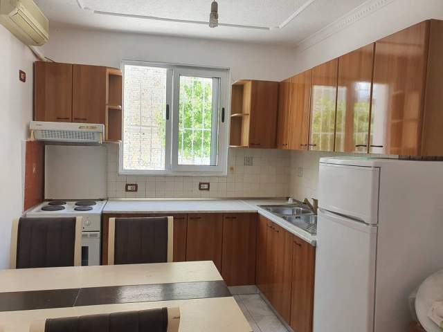 Tirane, jepet me qera apartament 1+1 Kati 1, 60 m² 33.000 Leke (niko avrami, allias)