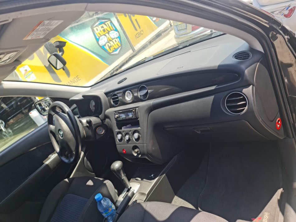 Durres, shes SUV | Fuoristrad | Xhip SUV MITSUBISHI OUTLANDER Benzin+Gaz, e zeze automatik Kondicioner 160.000 km 4000€