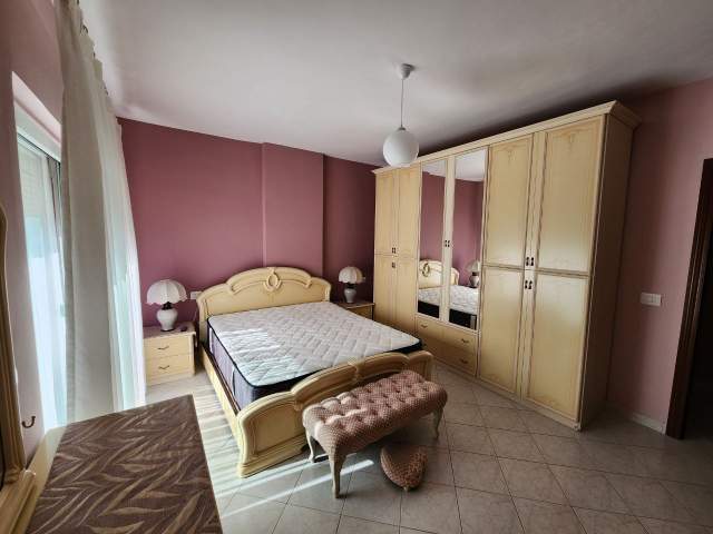 Tirane, ofert apartament 2+1+BLK Kati 8, 144 m² 520 Euro (dritan hoxha)