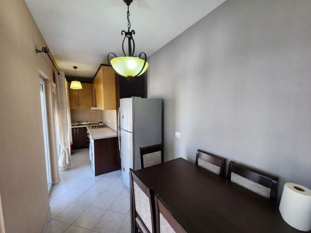 Tirane, ofert apartament 2+1+BLK Kati 8, 144 m² 520 Euro (dritan hoxha)