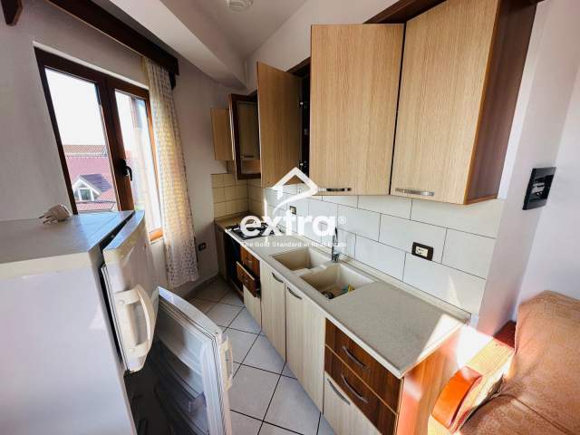 Shkoder, jepet me qera apartament Kati 2, 45 m² 180 Euro (Shkolla Jordan Misja)