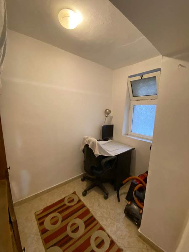 Tirane, jepet me qera apartament Kati 0, 96 m² 400 Euro (Rruga e Durresit)