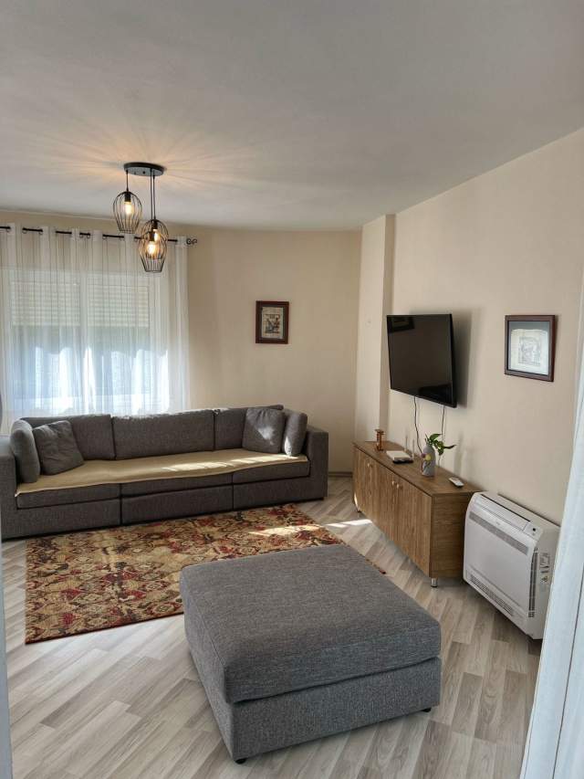 Tirane, jap me qera apartament 1+1+BLK Kati 6, 78 m² 350 Euro (Fresku)