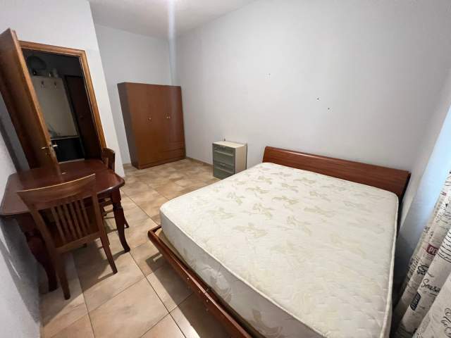 Tirane, jepet me qera apartament 3+1+BLK Kati 2, 113 m² 350 Euro (Casa Italia)