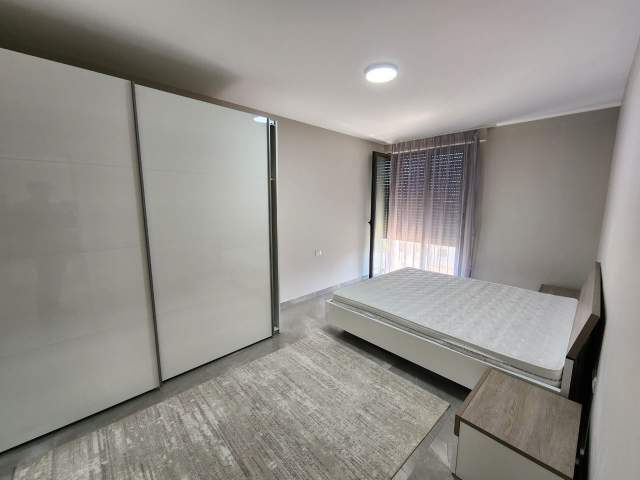 Tirane, jepet me qera apartament 2+1+BLK Kati 5, 106 m² 600 Euro (Don Bosko)