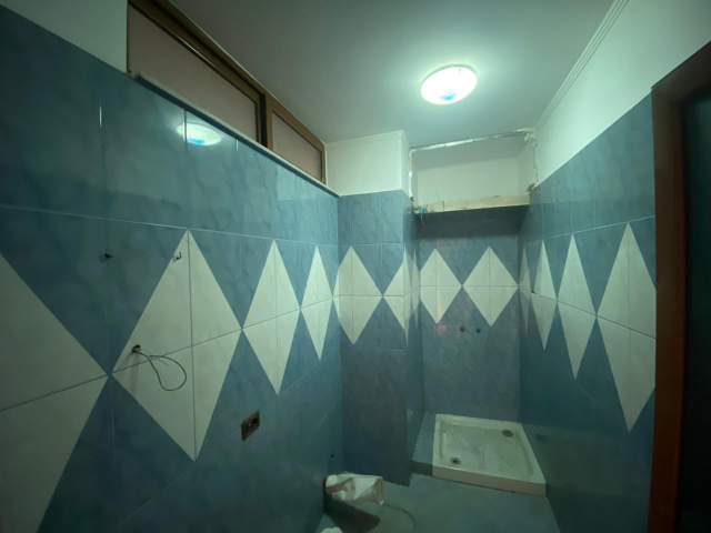 Tirane, shitet apartament 2+1+BLK Kati 7, 120 m² 180.000 Euro (ish parku i autobuzeve)