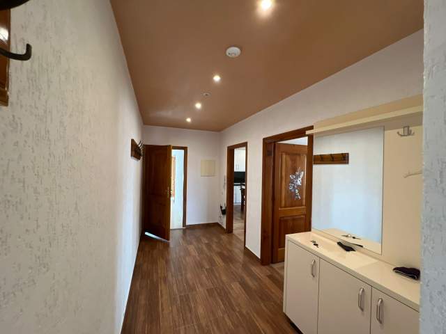 Tirane, jepet me qera apartament 2+1+BLK Kati 3, 100 m² 400 Euro (5 maji)