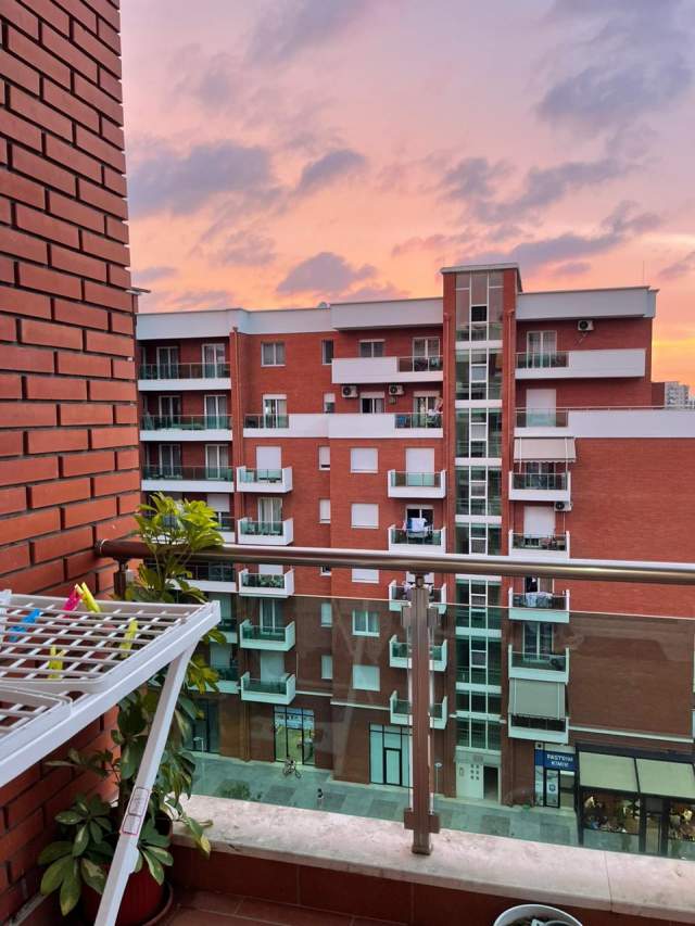 Tirane, jepet me qera apartament 1+1+BLK Kati 6, 85 m² 450 Euro (Astir)