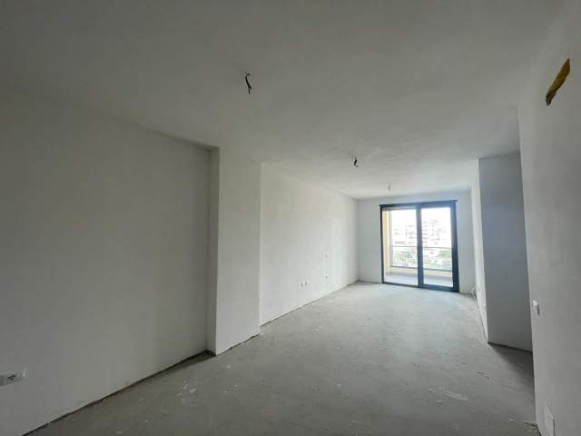 Tirane, shitet apartament 2+1+BLK Kati 5, 101 m² 157.000 Euro (materniteti i ri)