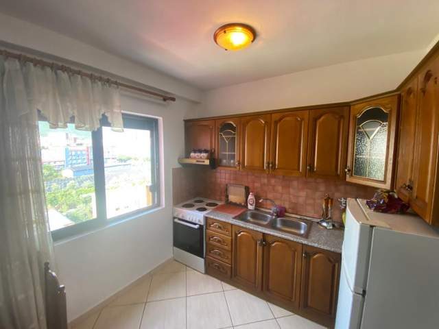 Tirane, shitet apartament 1+1+BLK Kati 7, 68 m² 78.000 Euro (Porcelan)