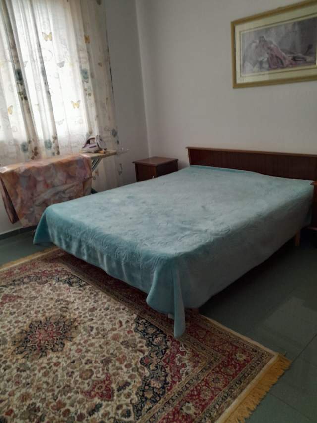 Tirane, jepet me qera apartament 1+1+BLK Kati 2, 80 m² 35.000 Leke (Fusha e aviacionit)
