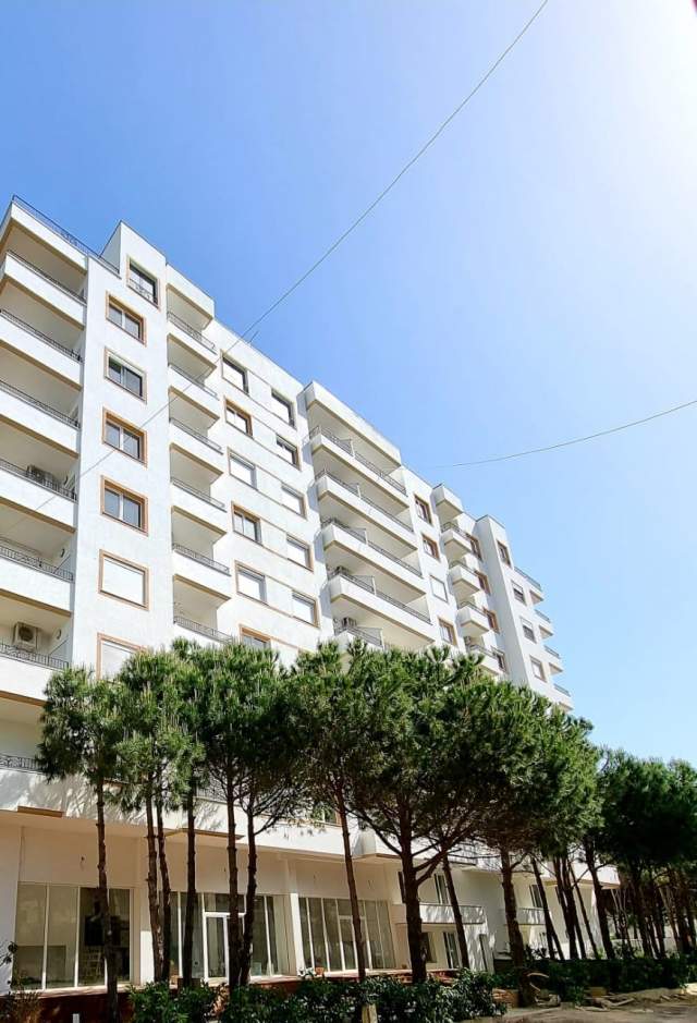 Durres, shitet apartament 1+1+BLK Kati 2, 74 m² Euro (Golem)
