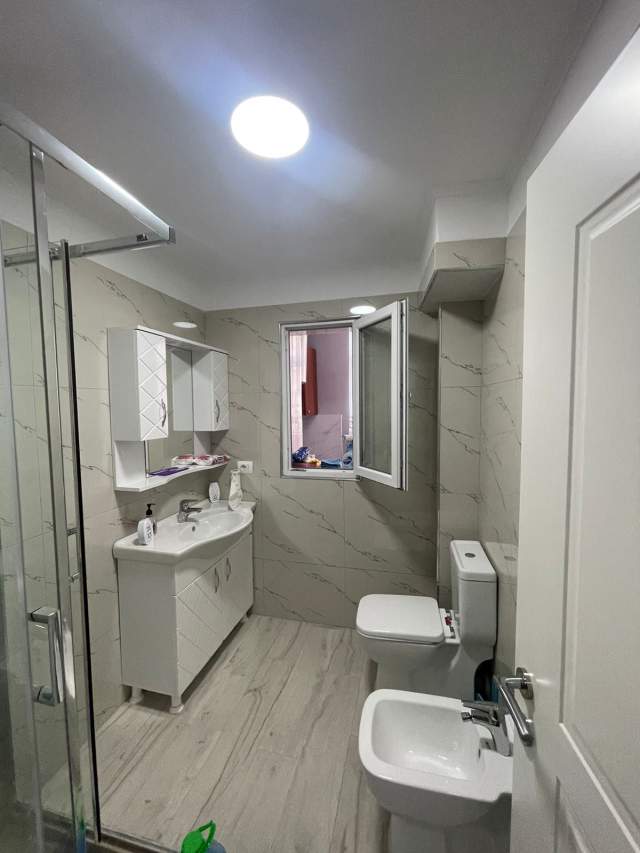 Tirane, jepet me qera apartament 1+1+BLK Kati 2, 60 m² 580 Euro (Tregu Elektrik)