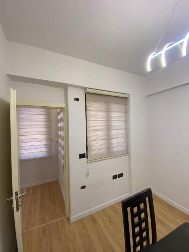 Tirane, jepet me qera apartament Kati 2, 130 m² 700 Euro (Myslym shyri)