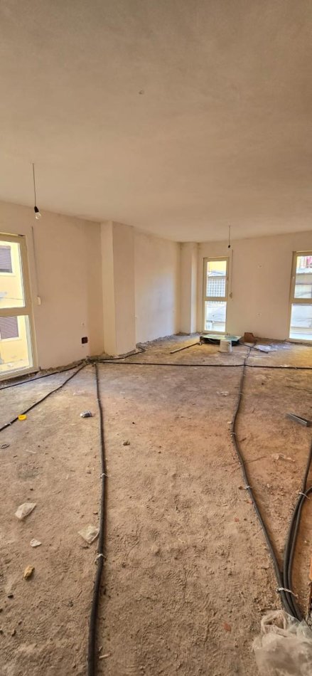 Tirane, shes apartament 2+1 Kati 2, 91 m² 179.000 € (Haxhi Hysen Dalliu)